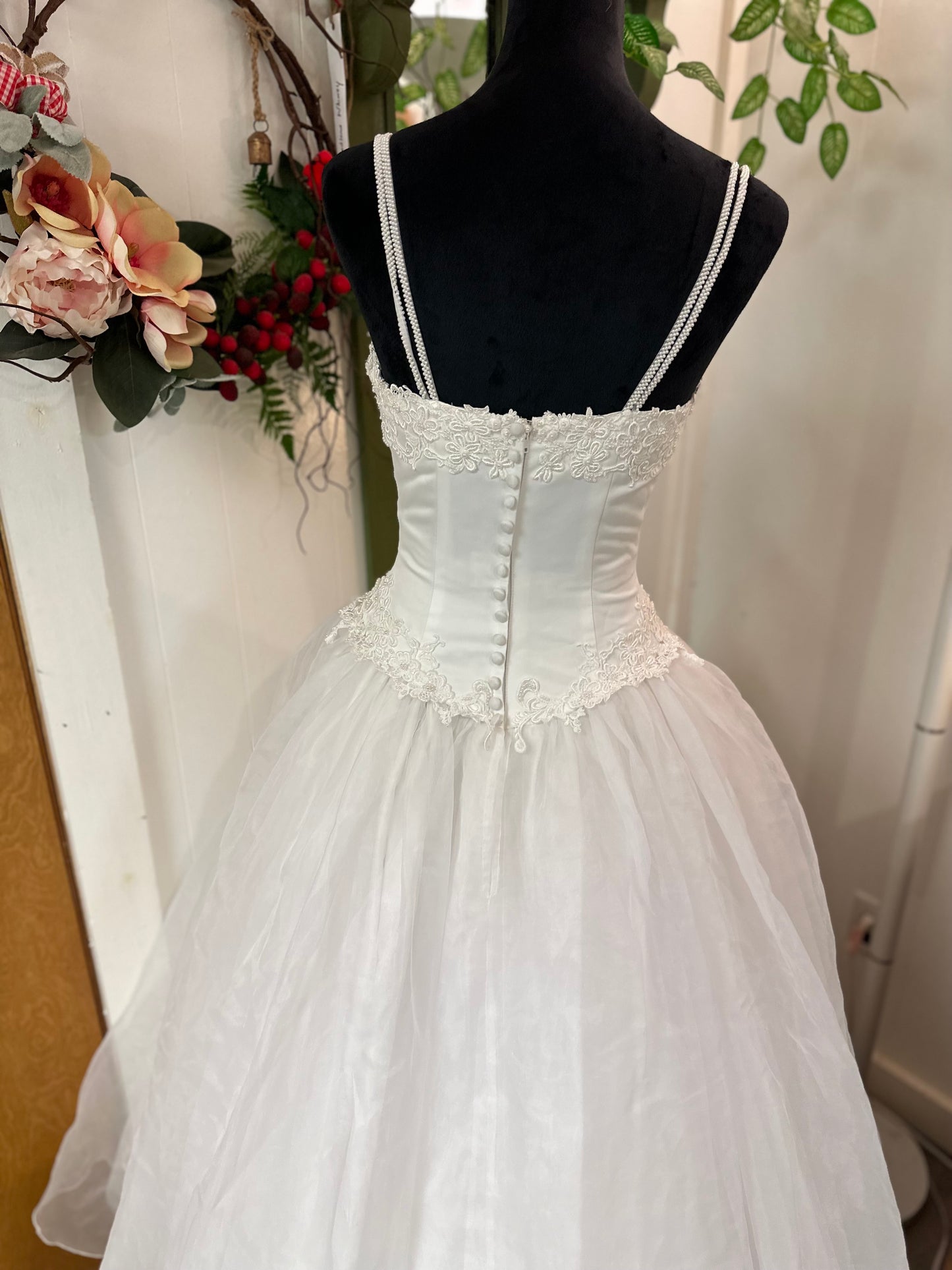 Daisy an adorable white wedding dress