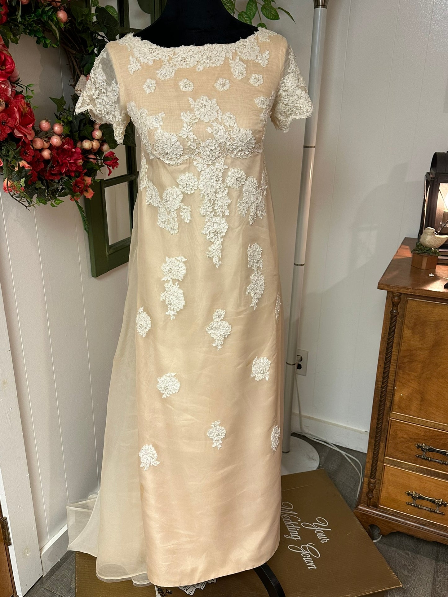 Zara is a vintage 1960s wedding dress/gown