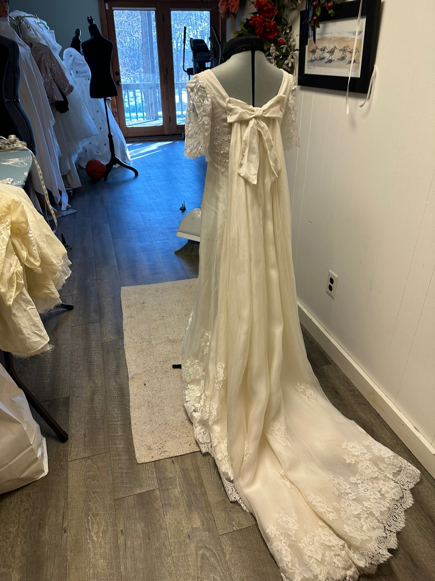 JoJo is a vintage regency style vintage wedding dress