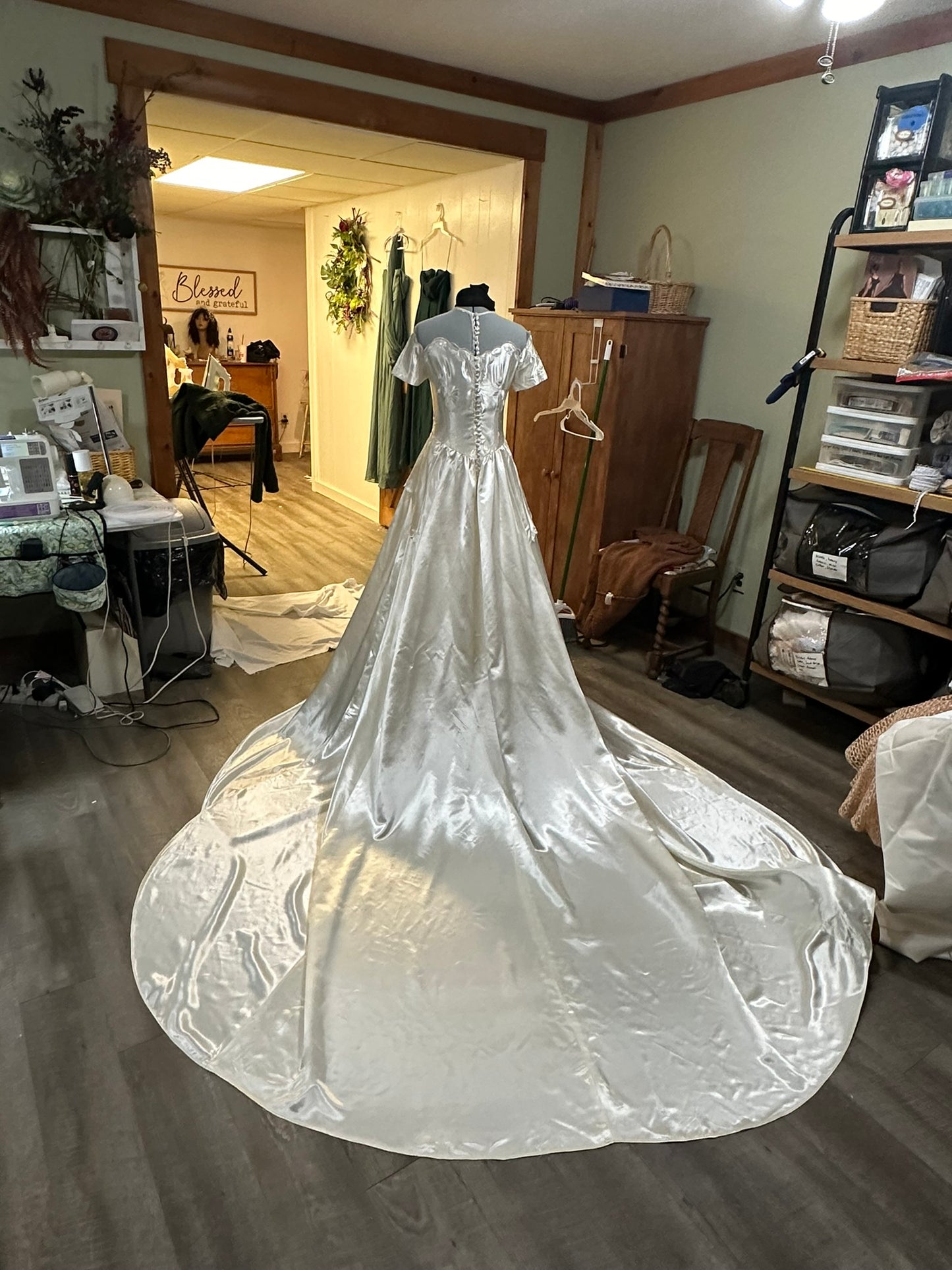 Talullah is a vintage 1940s wedding dress